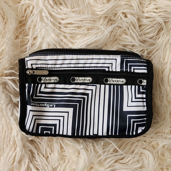 Le Sportsac Zipper Pouches and Cosmetic Cases - Picture 7 of 11